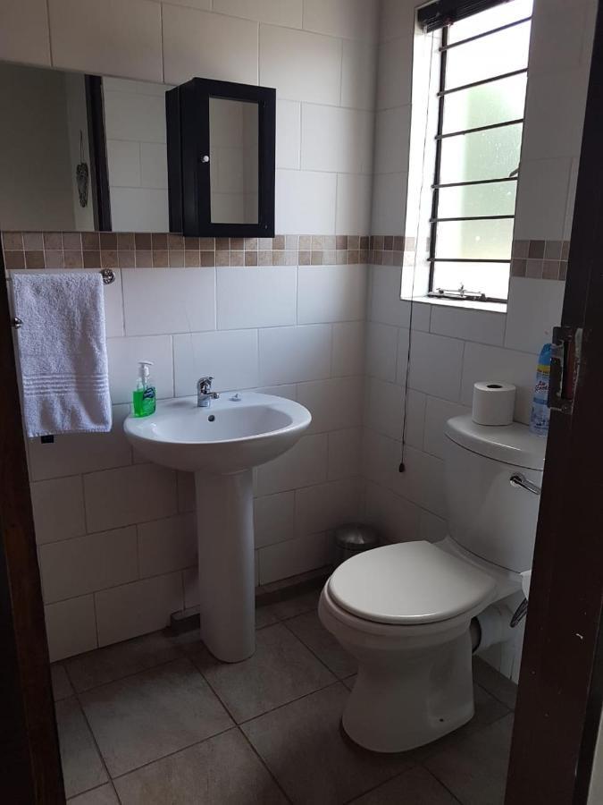 Private Apartments & Biz Stays Претория Екстериор снимка