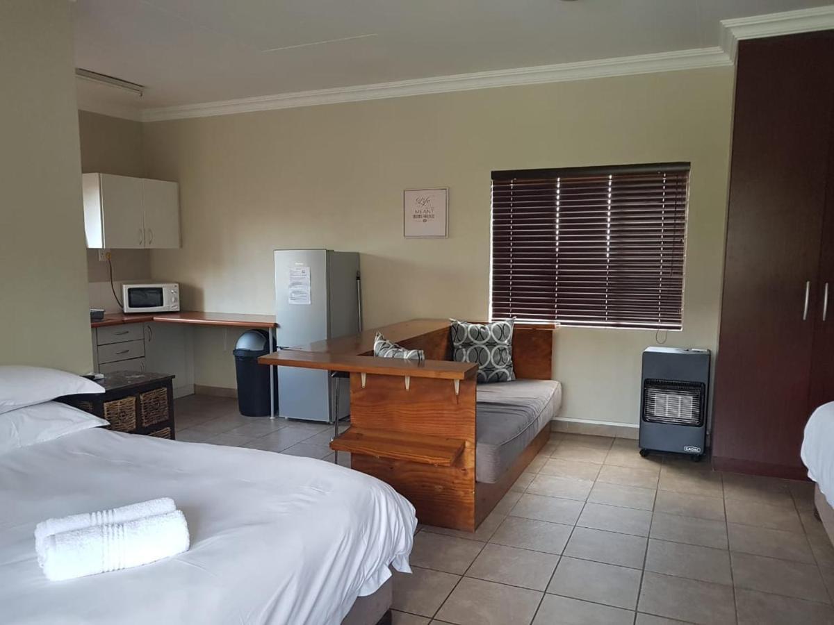 Private Apartments & Biz Stays Претория Екстериор снимка
