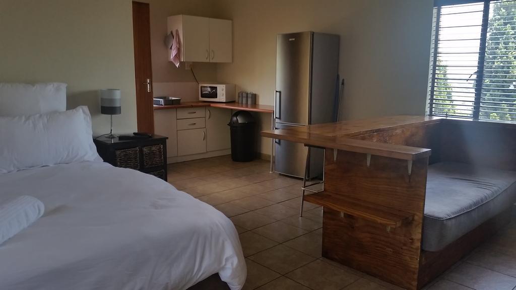 Private Apartments & Biz Stays Претория Екстериор снимка