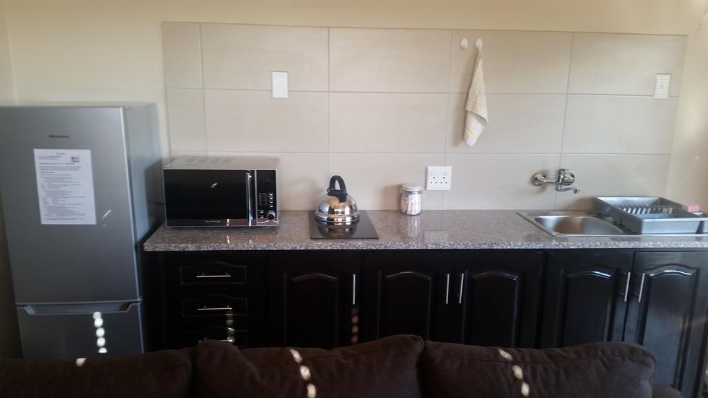 Private Apartments & Biz Stays Претория Екстериор снимка