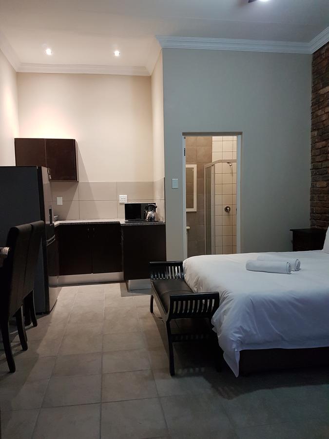 Private Apartments & Biz Stays Претория Екстериор снимка